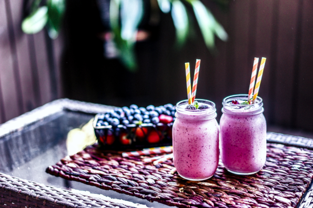 Berry Blast Smoothie: Recipes from BigYellowBag » BigYellowBag Blog